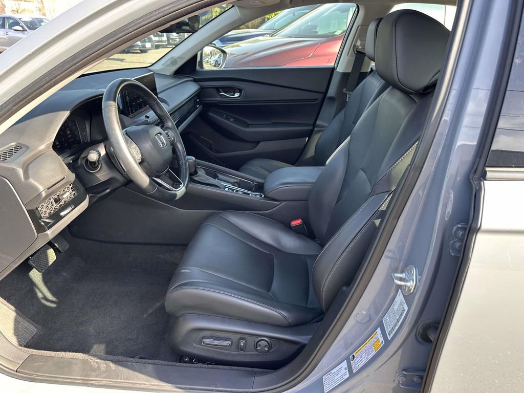 Used 2023 Honda Accord EX-L image 12