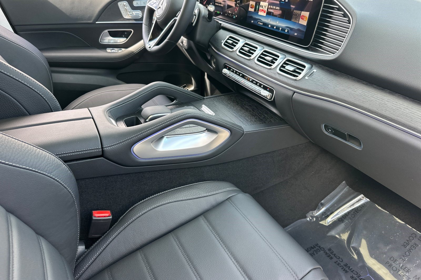 New 2026 Mercedes-Benz GLE 450e 4MATIC image 29