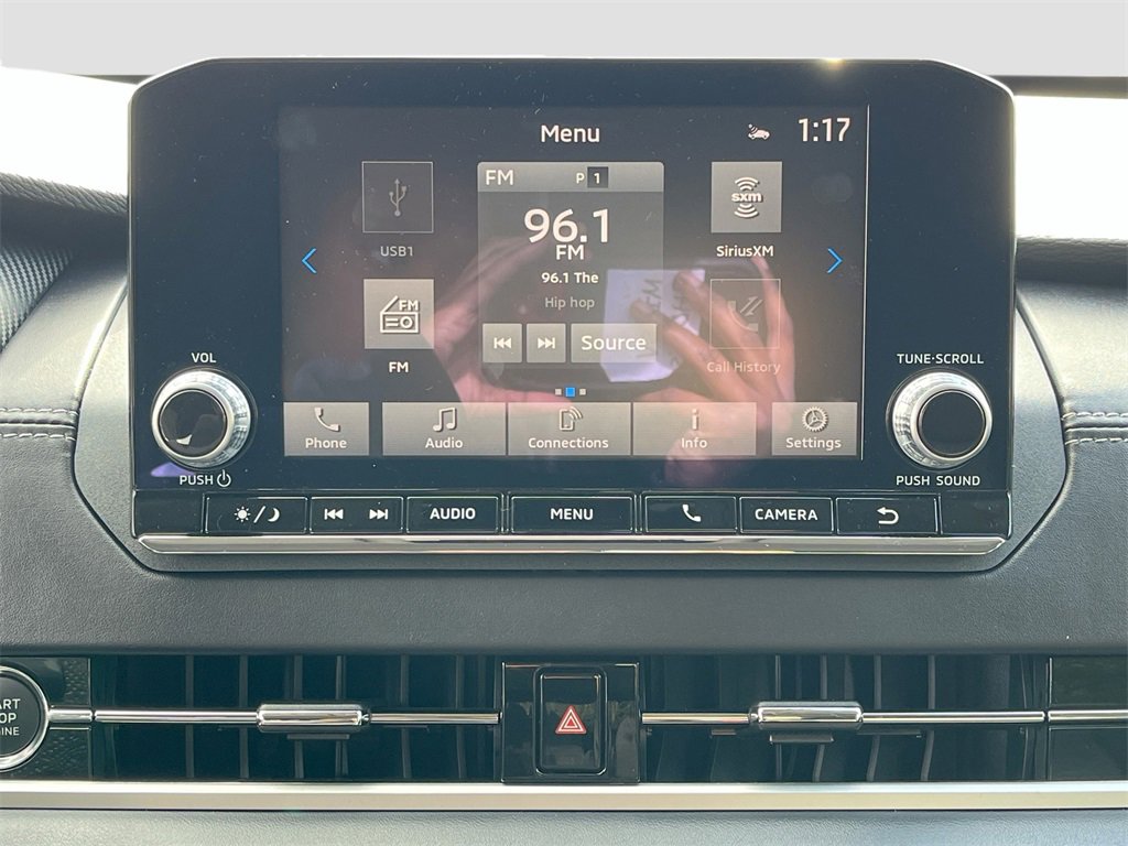 Used 2024 Mitsubishi Outlander ES image 14