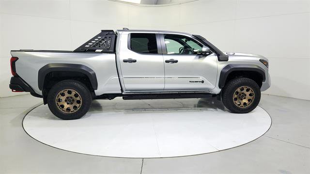 Used 2024 Toyota Tacoma 4x4 Double Cab Hybrid image 9