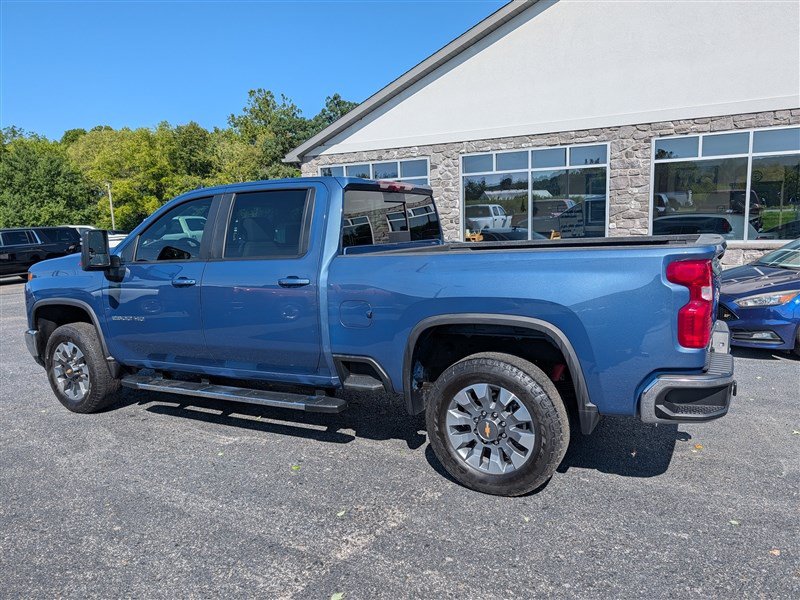 Used 2025 Chevrolet Silverado 2500 LT w/ All Star Edition AWD/4WD image 4