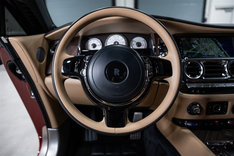 Used 2019 Rolls-Royce Wraith RWD image 19