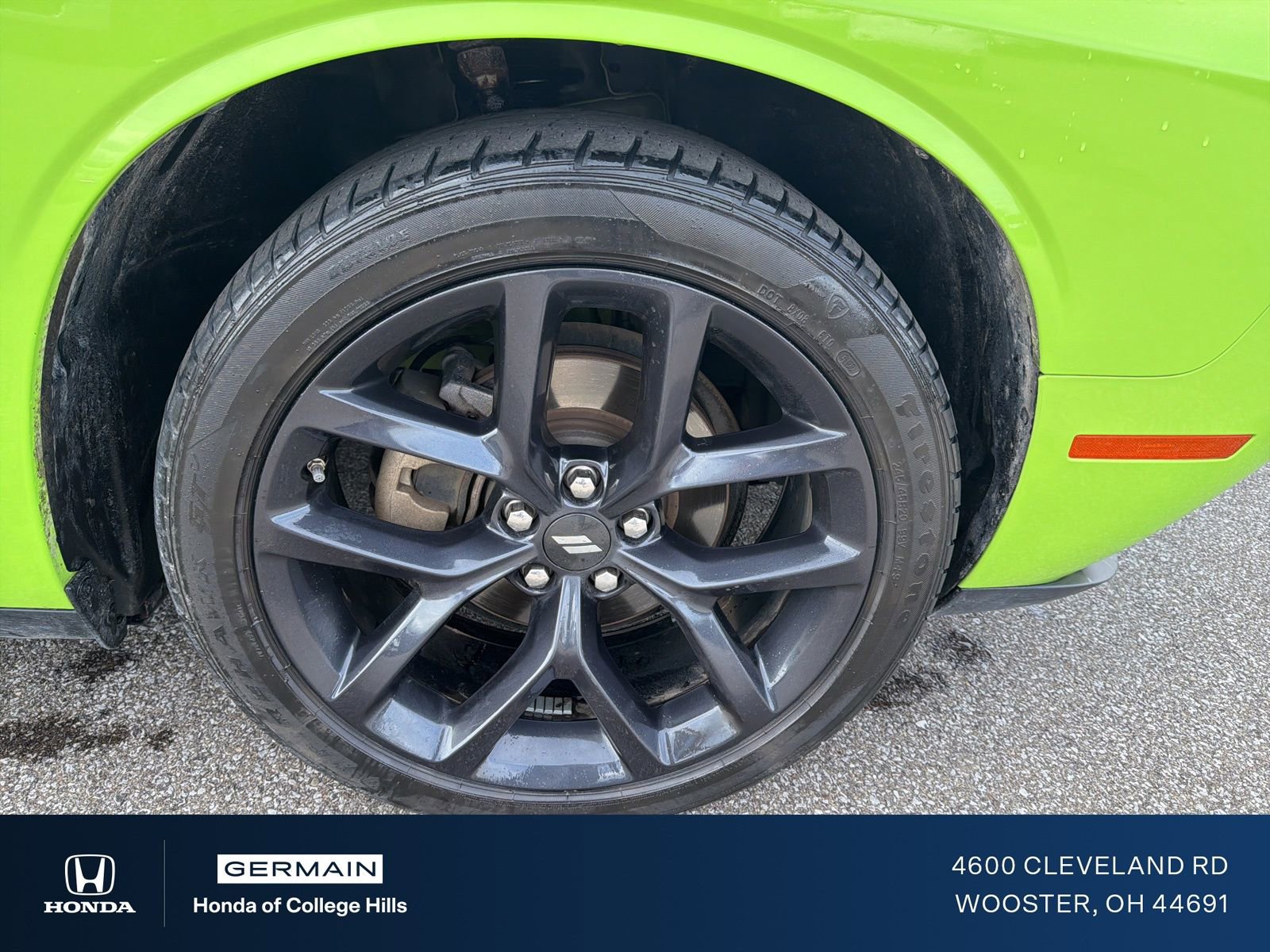 Used 2023 Dodge Challenger SXT w/ Blacktop Package image 4