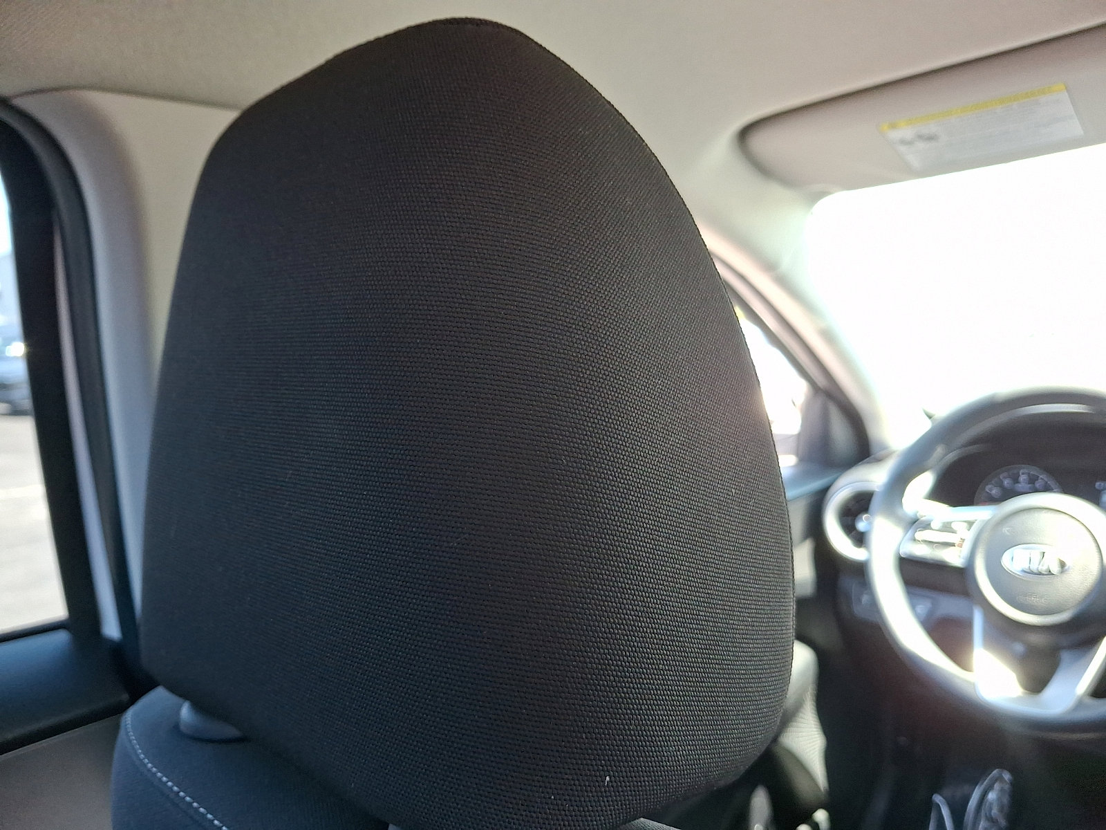 Used 2019 Kia Forte LXS FWD image 9