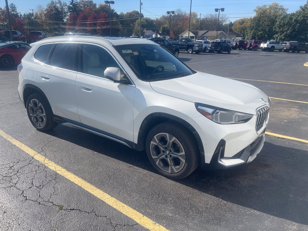 Used 2023 BMW X1 xDrive28i w/ Convenience Package AWD/4WD image 8