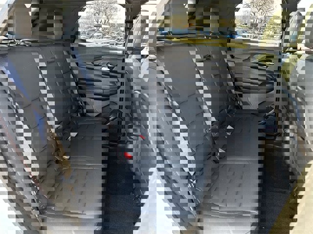 Used 2024 Chevrolet TrailBlazer RS w/ Convenience Package image 32