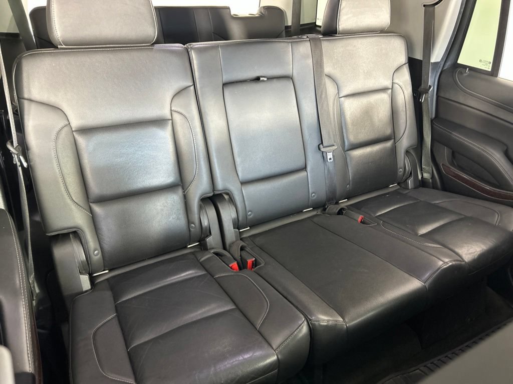 Used 2018 GMC Yukon SLT w/ Premium Edition AWD/4WD image 32
