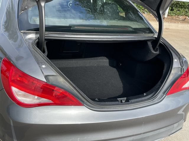 Used 2018 Mercedes-Benz CLA 250 image 28