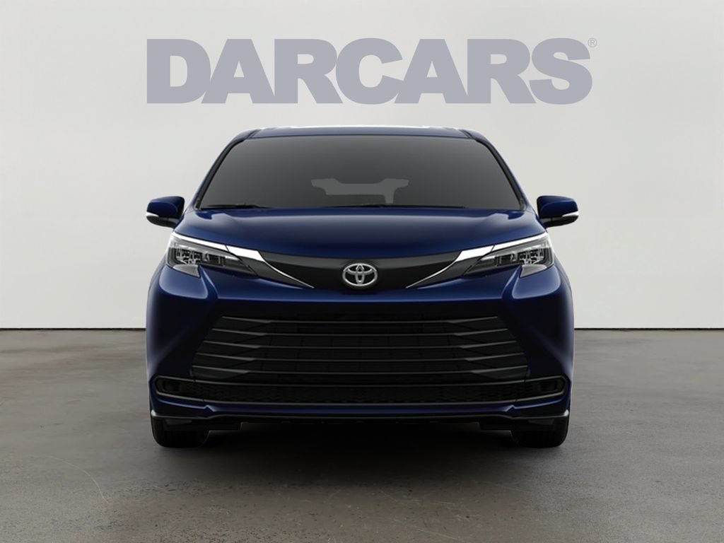 New 2026 Toyota Sienna LE FWD image 2