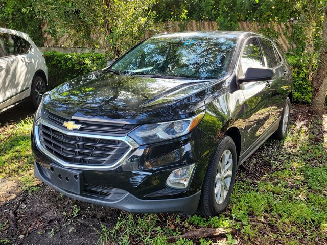 Used 2019 Chevrolet Equinox LS w/ LPO, Cargo Package FWD image 2