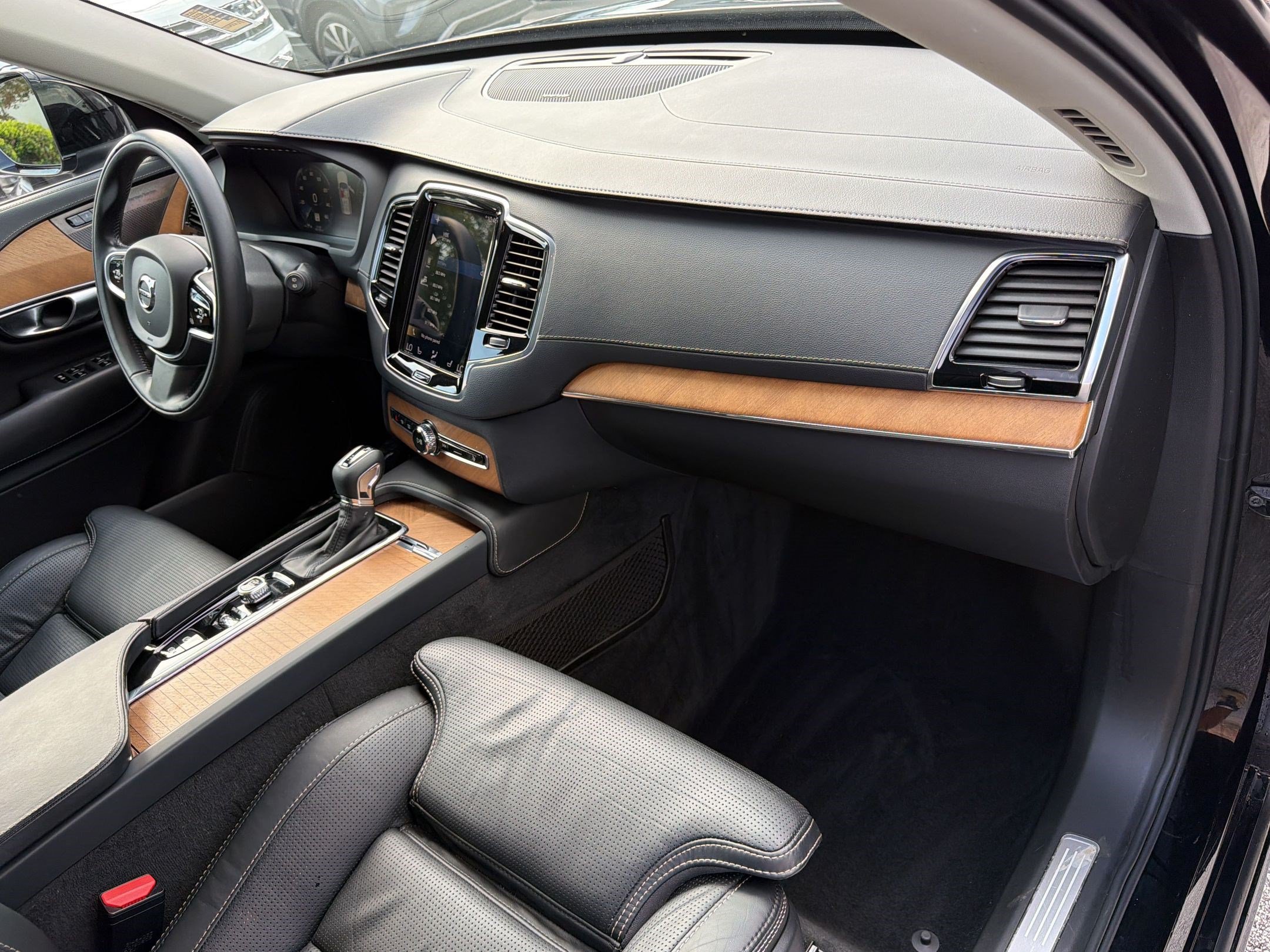 Used 2020 Volvo XC90 T6 Inscription AWD/4WD image 30