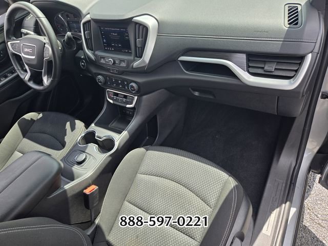 Used 2024 GMC Terrain SLE FWD image 19
