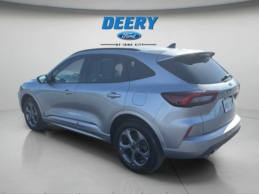 Certified 2024 Ford Escape ST-Line w/ Tech Pack #1 AWD/4WD image 16