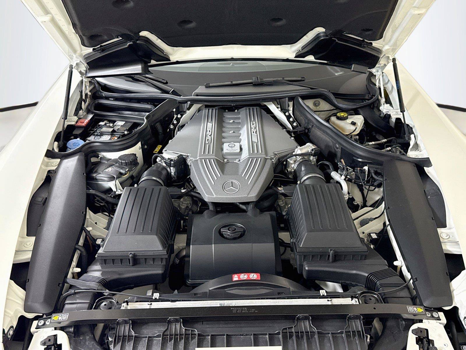 Used 2012 Mercedes-Benz SLS AMG Roadster image 31
