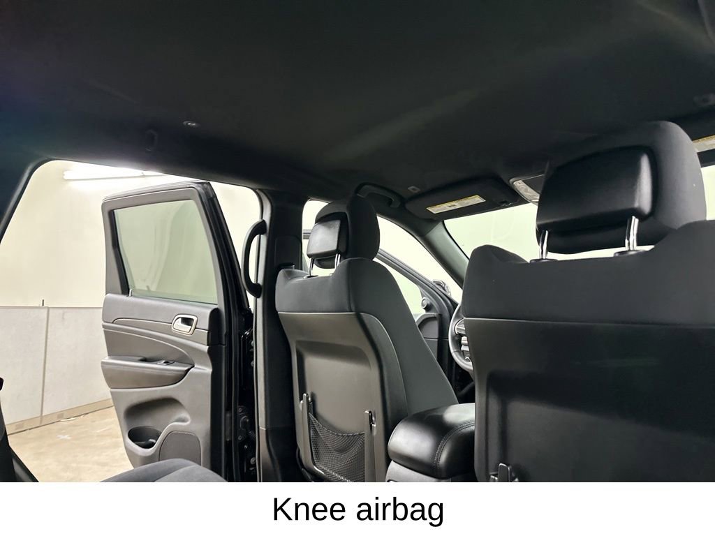 Used 2017 Jeep Grand Cherokee Laredo w/ Quick Order Package 23E image 23