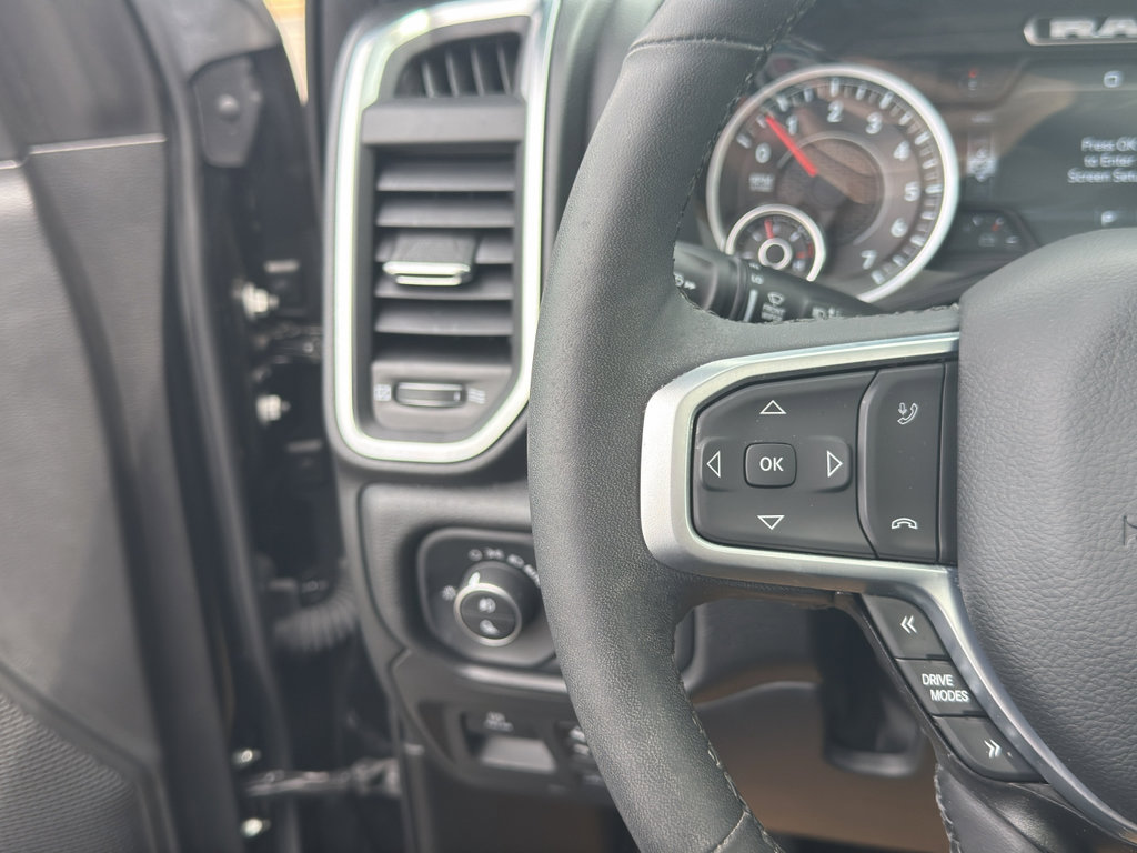 Used 2025 RAM 1500 Big Horn AWD/4WD image 35