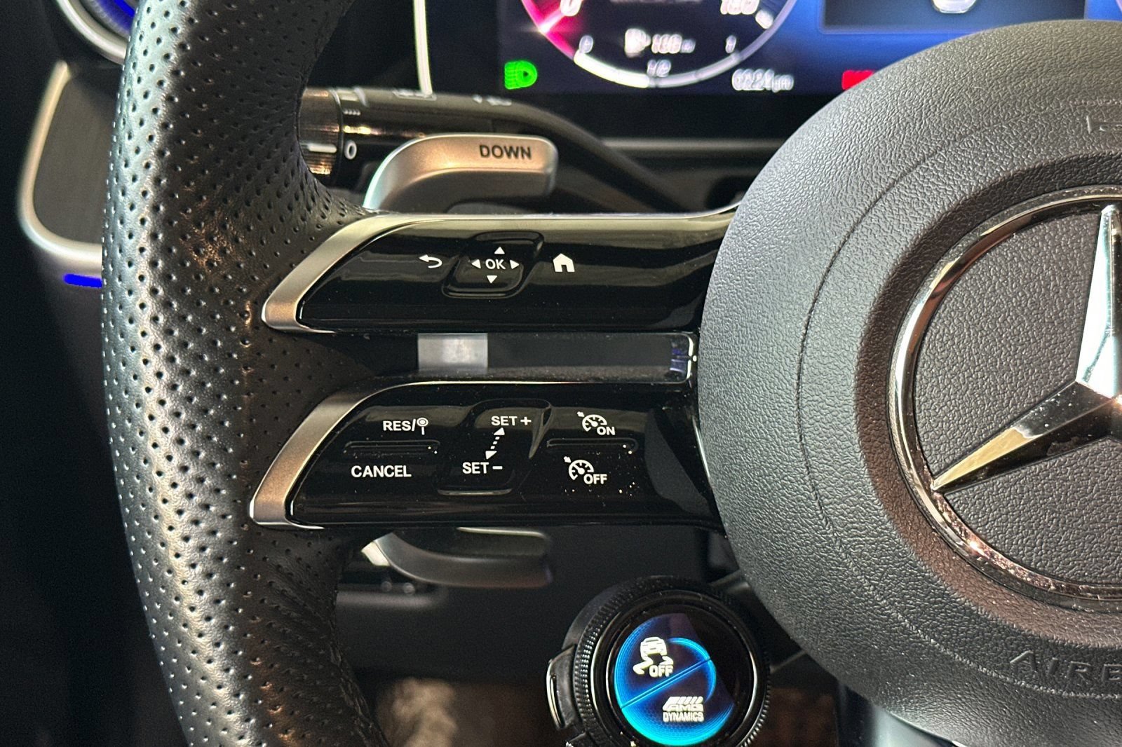 Certified 2023 Mercedes-Benz C 43 AMG 4MATIC Sedan image 30