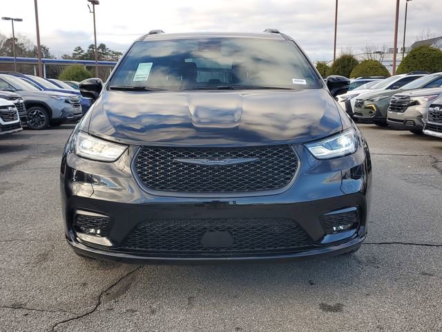 New 2026 Chrysler Pacifica Select w/ S Appearance Package video 2