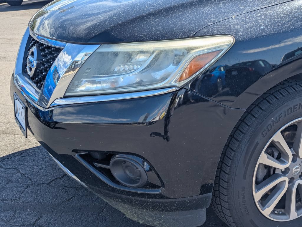 Used 2014 Nissan Pathfinder S FWD image 12