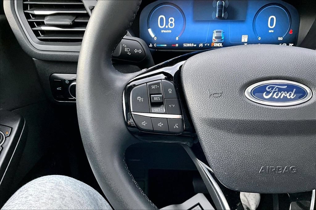 Used 2024 Ford Escape Platinum w/ Premium Technology Package AWD/4WD image 17