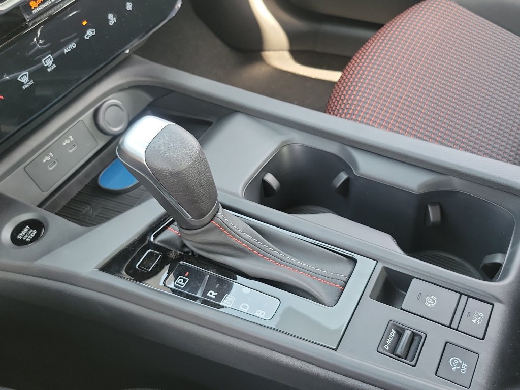 New 2027 Nissan Sentra SR FWD image 10