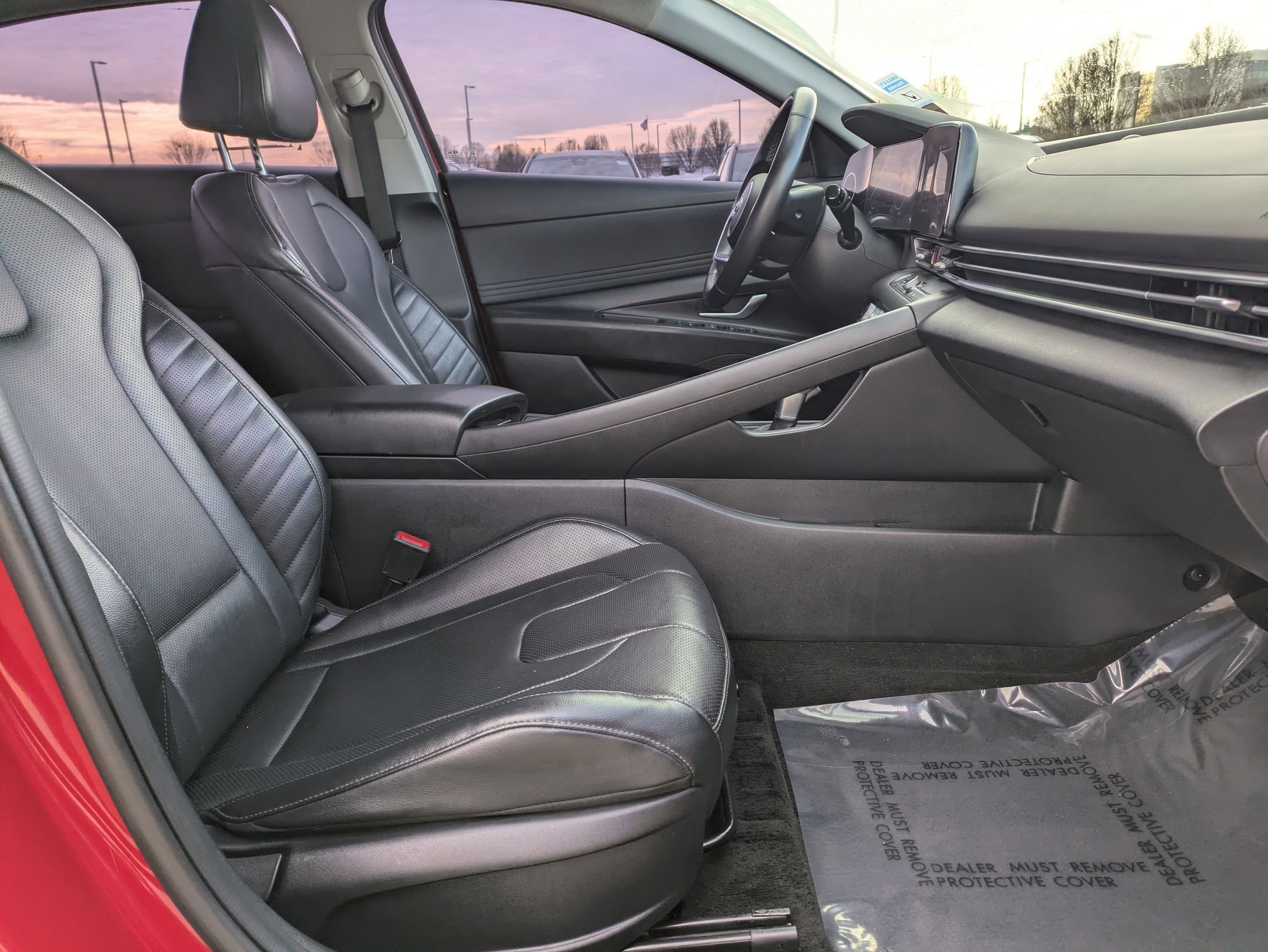 Used 2022 Hyundai Elantra Limited image 26