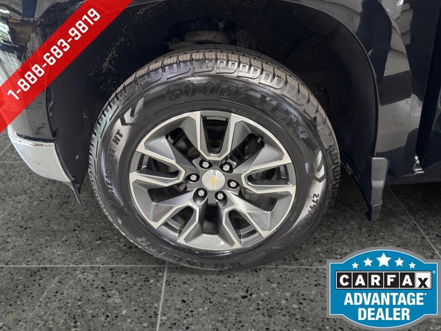 Used 2023 Chevrolet Silverado 1500 LT AWD/4WD image 25