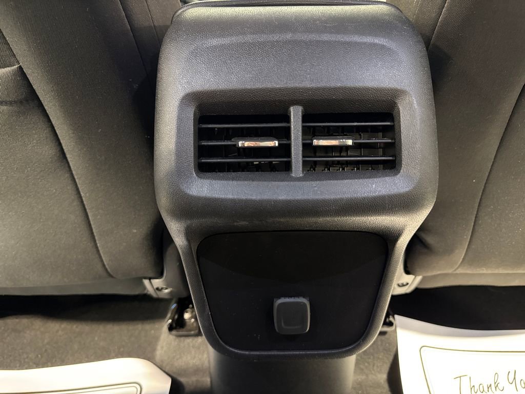 Used 2018 Chevrolet Equinox LT AWD/4WD image 38