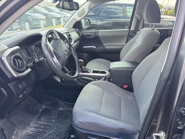 Used 2020 Toyota Tacoma SR5 image 8