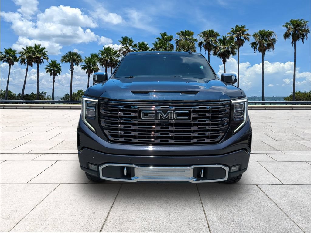 Used 2022 GMC Sierra 1500 Denali Ultimate AWD/4WD image 3