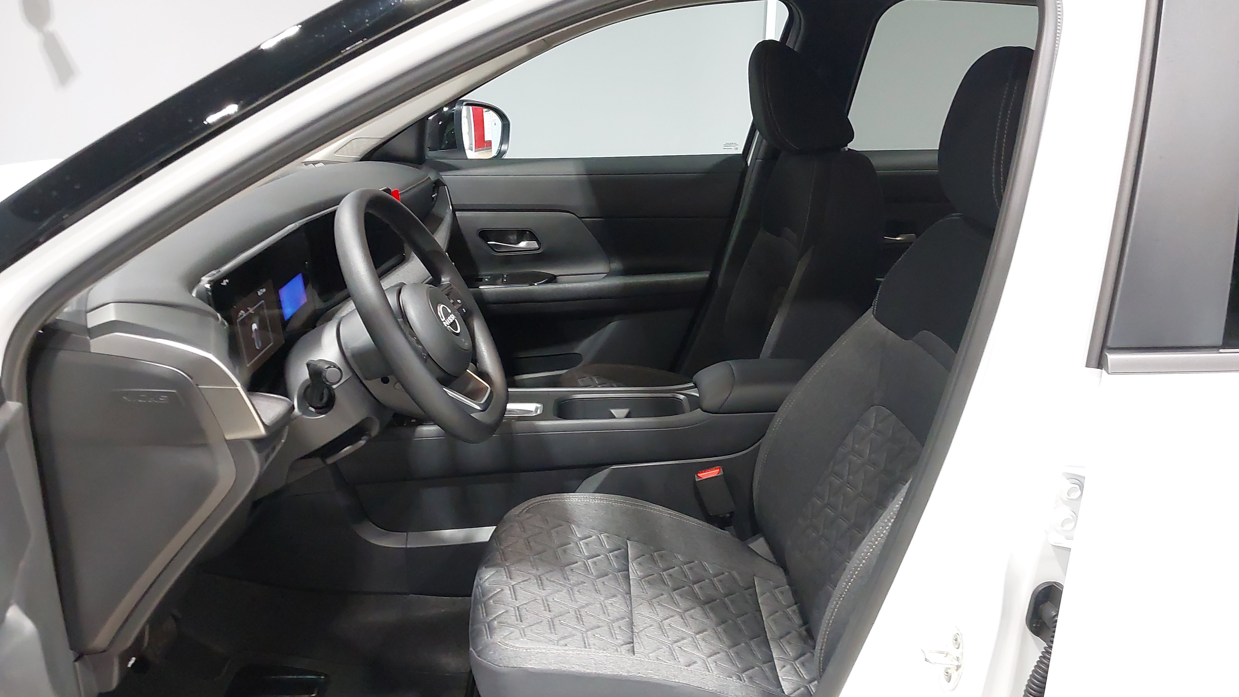 New 2026 Nissan Kicks SV w/ SV Premium Package AWD/4WD image 20
