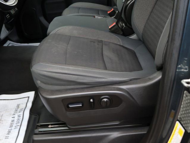 Used 2020 GMC Sierra 3500 SLE w/ SLE Convenience Package image 41