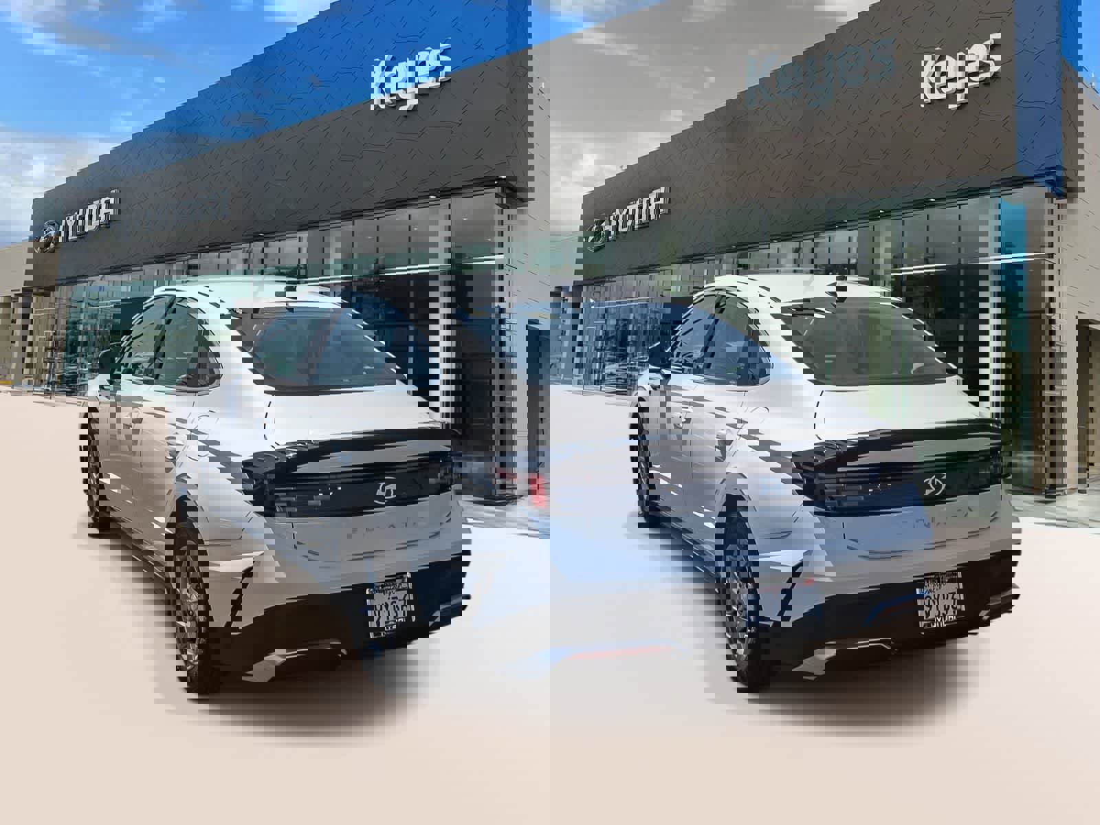 Certified 2025 Hyundai Sonata SE image 7