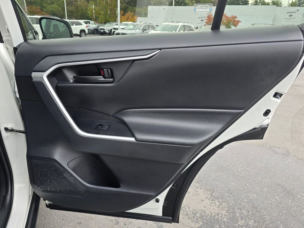 Certified 2024 Toyota RAV4 LE image 39