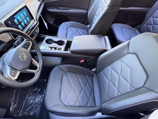 New 2026 Volkswagen Atlas SE image 30