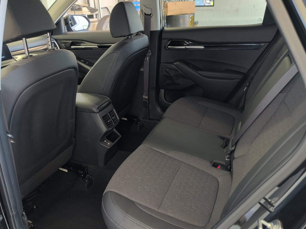 Certified 2025 Kia Seltos S AWD/4WD image 14