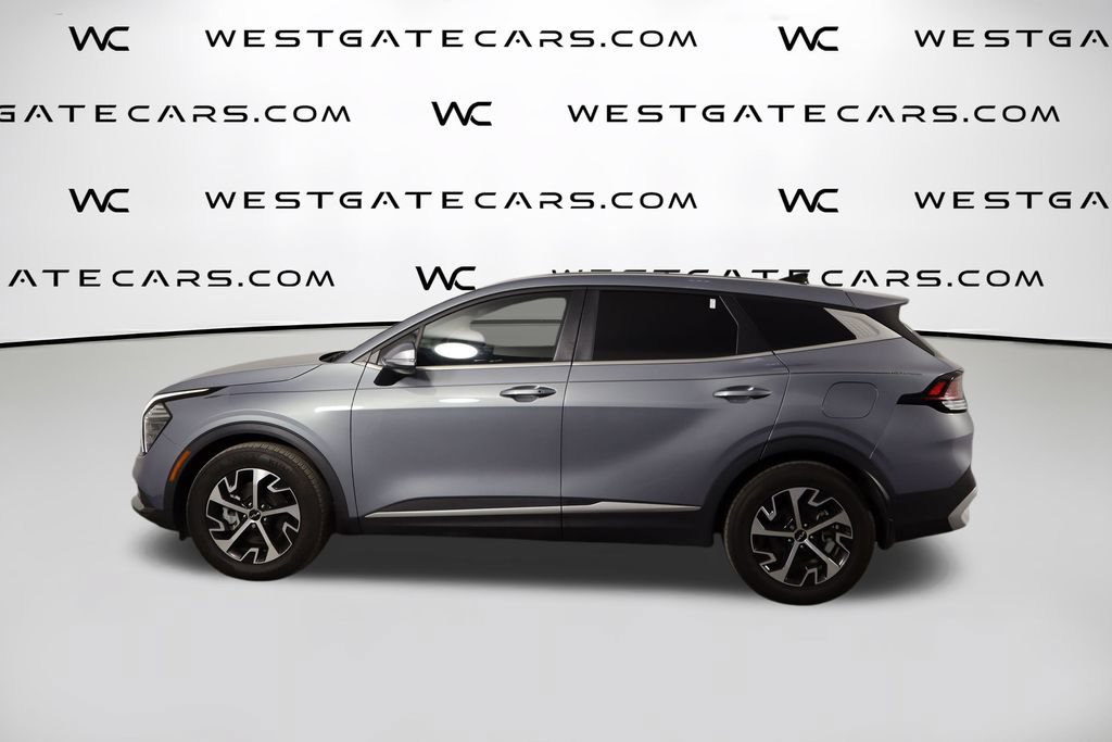 Used 2025 Kia Sportage EX FWD image 5