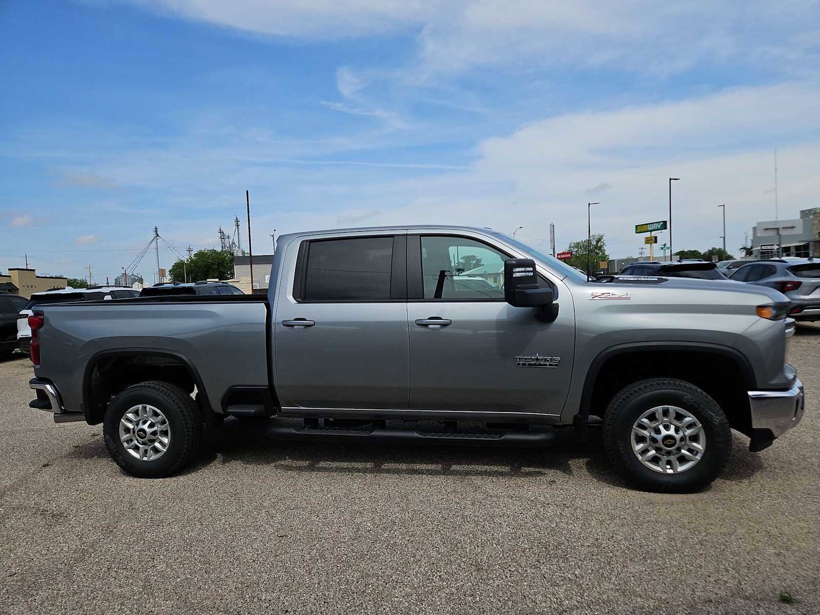 New 2026 Chevrolet Silverado 2500 LT w/ Texas Edition AWD/4WD image 9