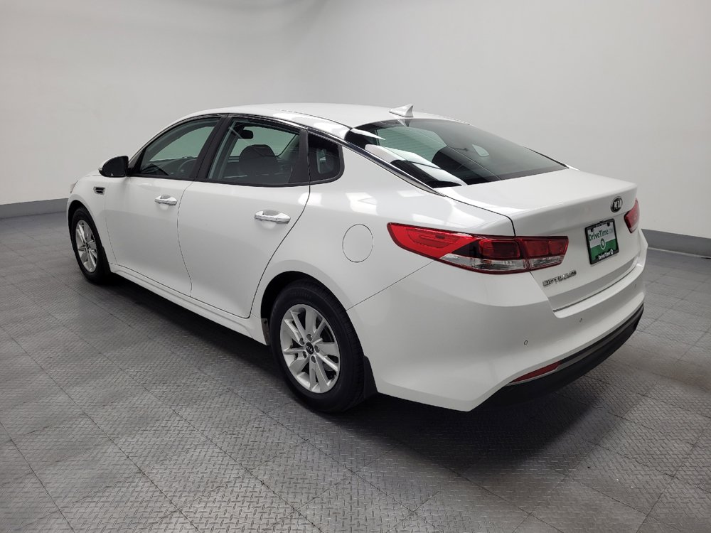 Used 2018 Kia Optima LX FWD image 3