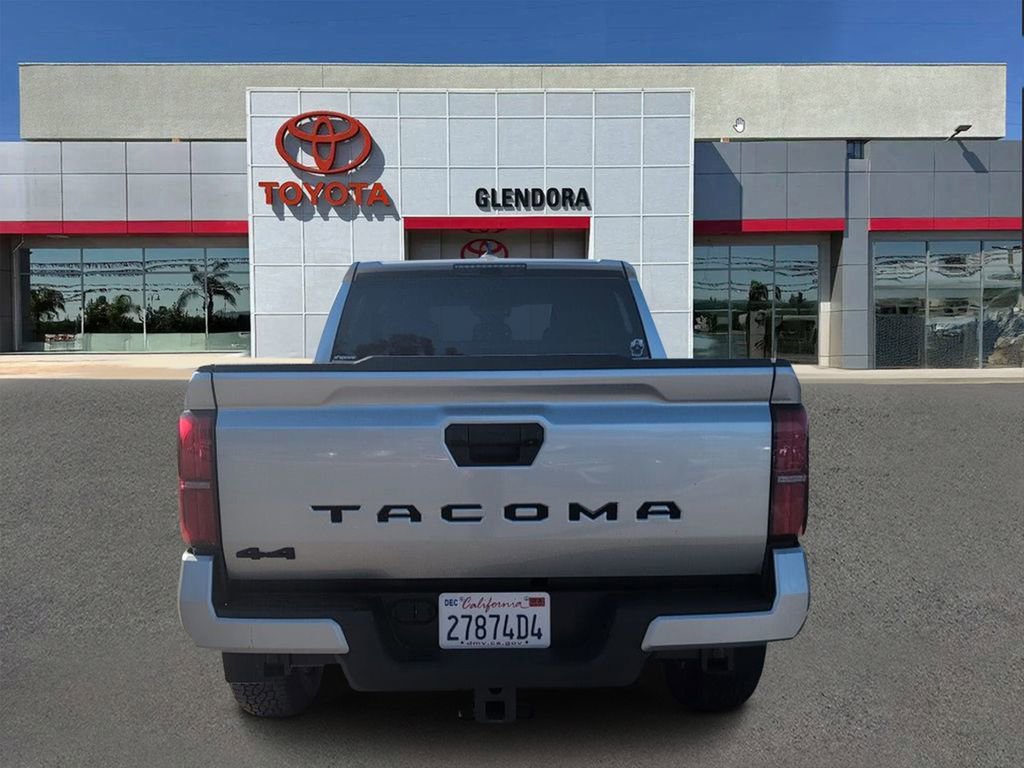 Used 2024 Toyota Tacoma TRD Off-Road image 4