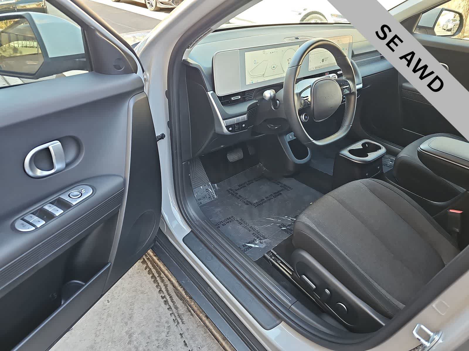 Certified 2023 Hyundai Ioniq 5 SE AWD/4WD image 10
