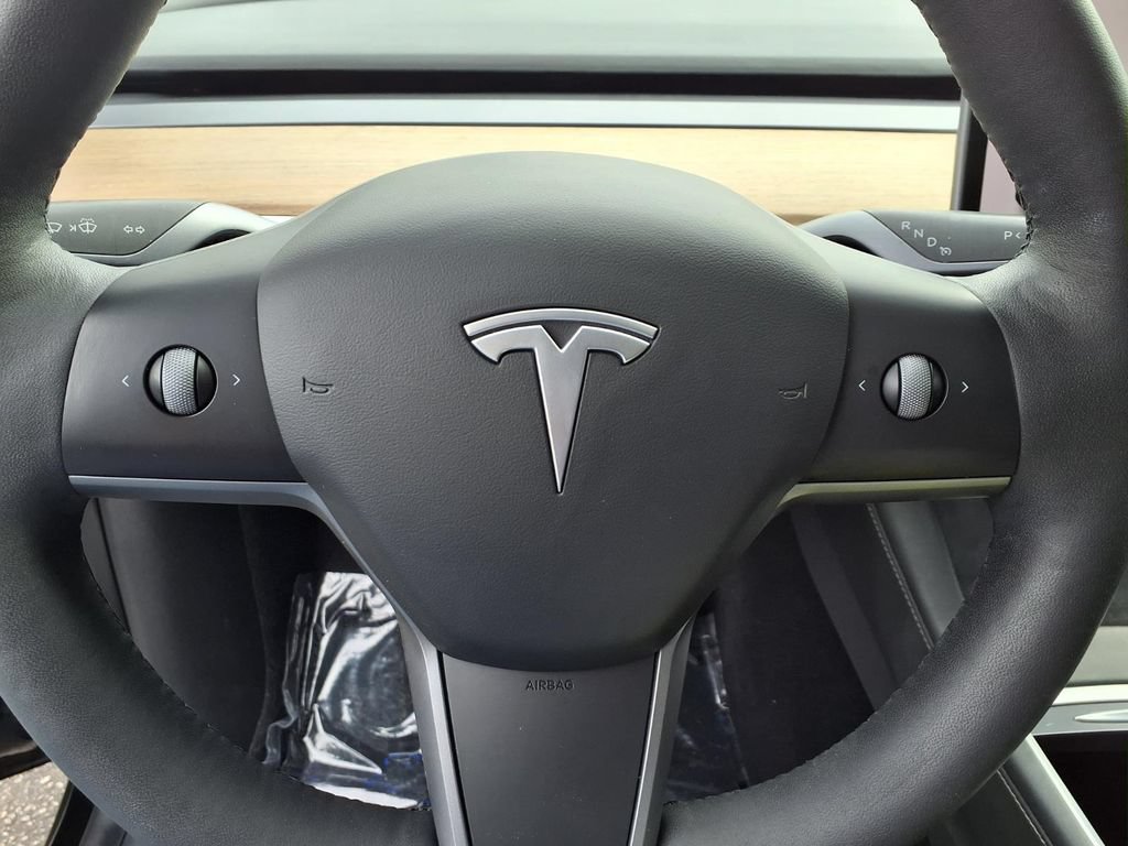 Used 2021 Tesla Model Y 2WD image 8