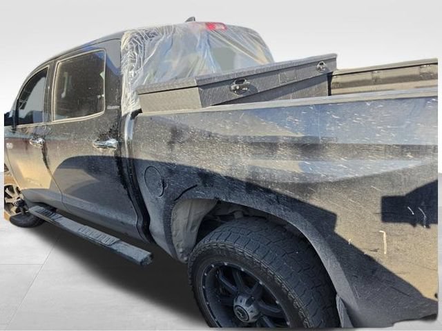 Used 2021 Toyota Tundra Limited w/ Limited Premium Package AWD/4WD image 10