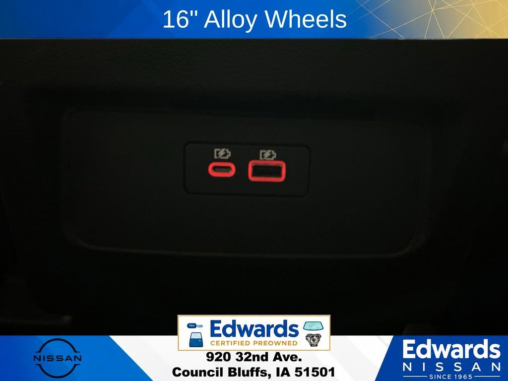 Used 2024 Nissan Frontier SV AWD/4WD image 14
