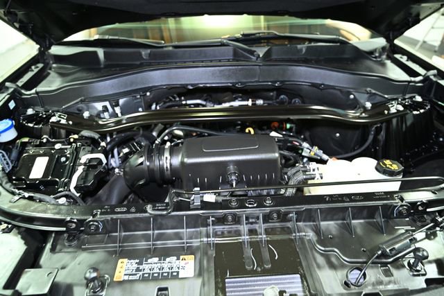 Used 2021 Ford Explorer Limited w/ Equipment Group 301A image 19