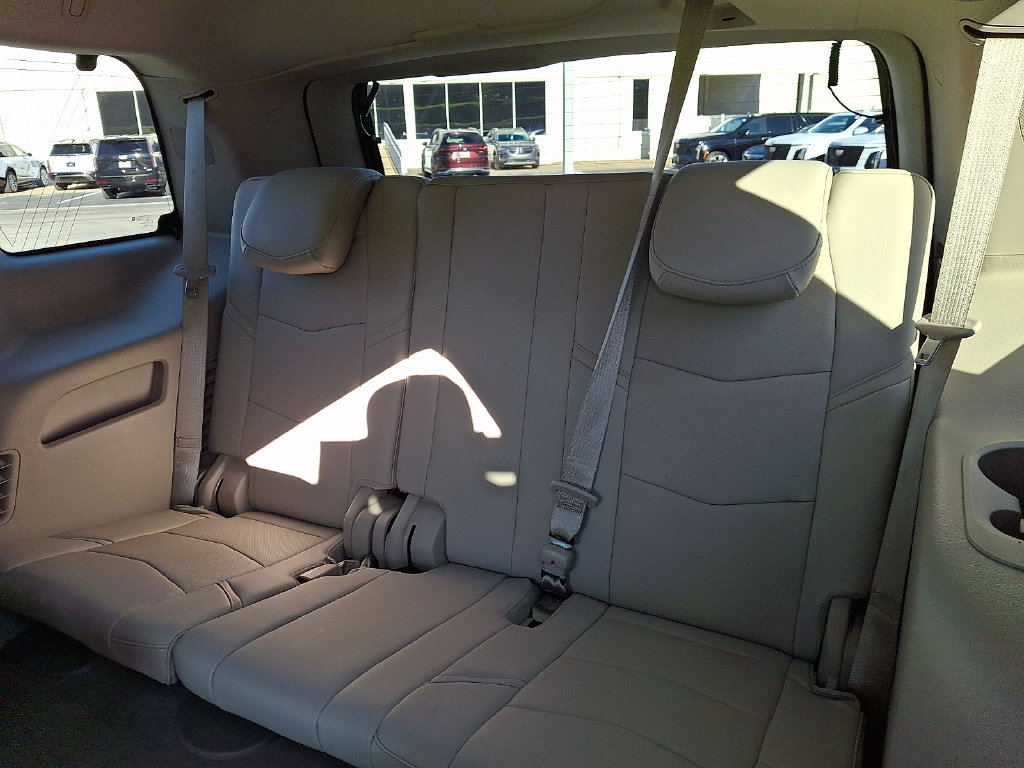 Used 2020 Cadillac Escalade Luxury AWD/4WD image 12