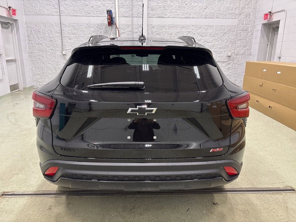 New 2026 Chevrolet Trax RS w/ Driver Confidence Package FWD image 5