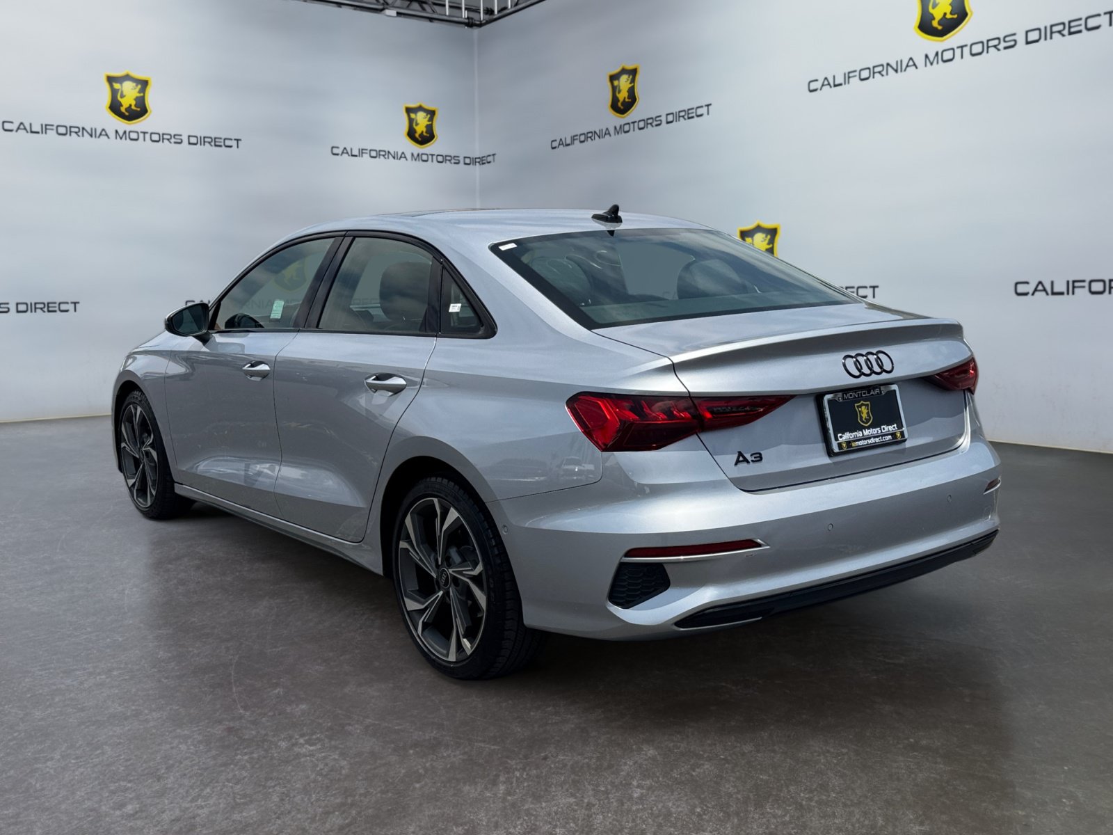 Used 2022 Audi A3 2.0T Premium FWD image 3