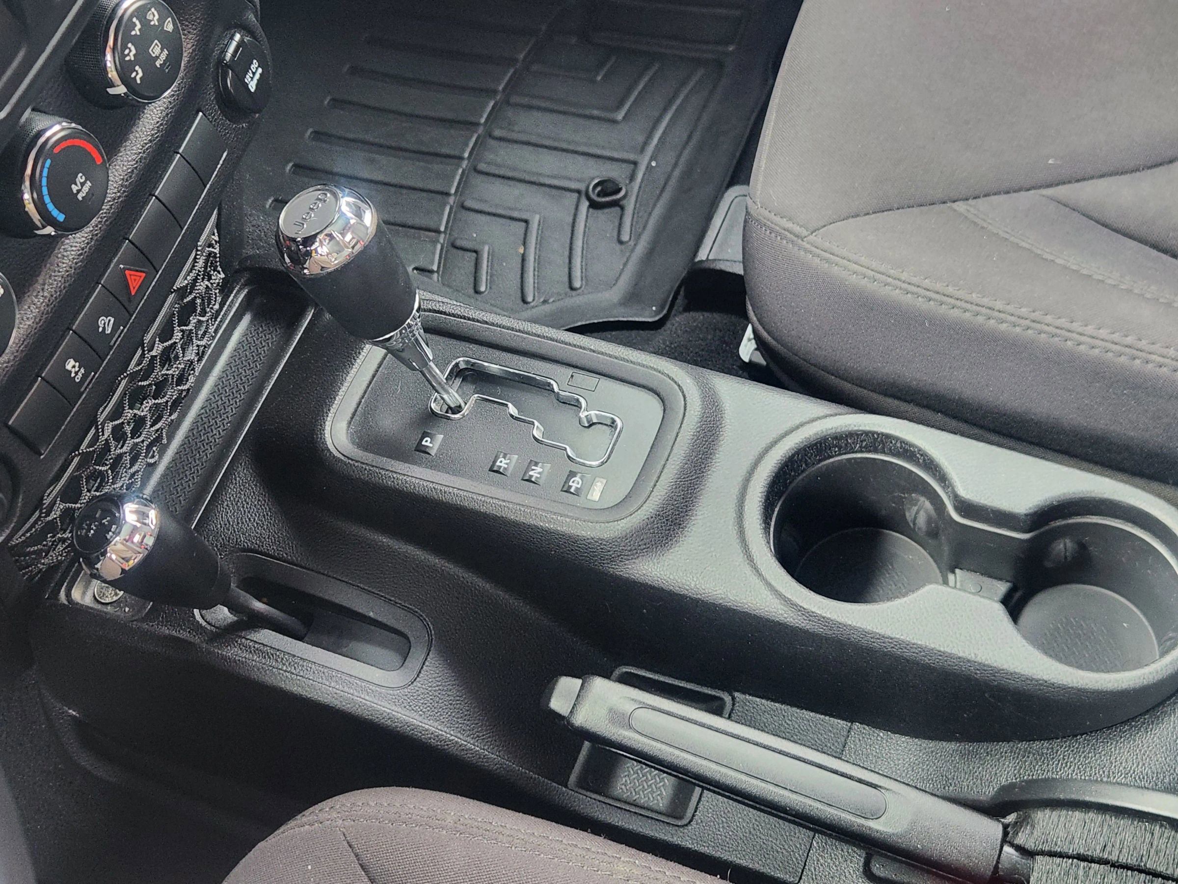 Used 2013 Jeep Wrangler Sport image 35