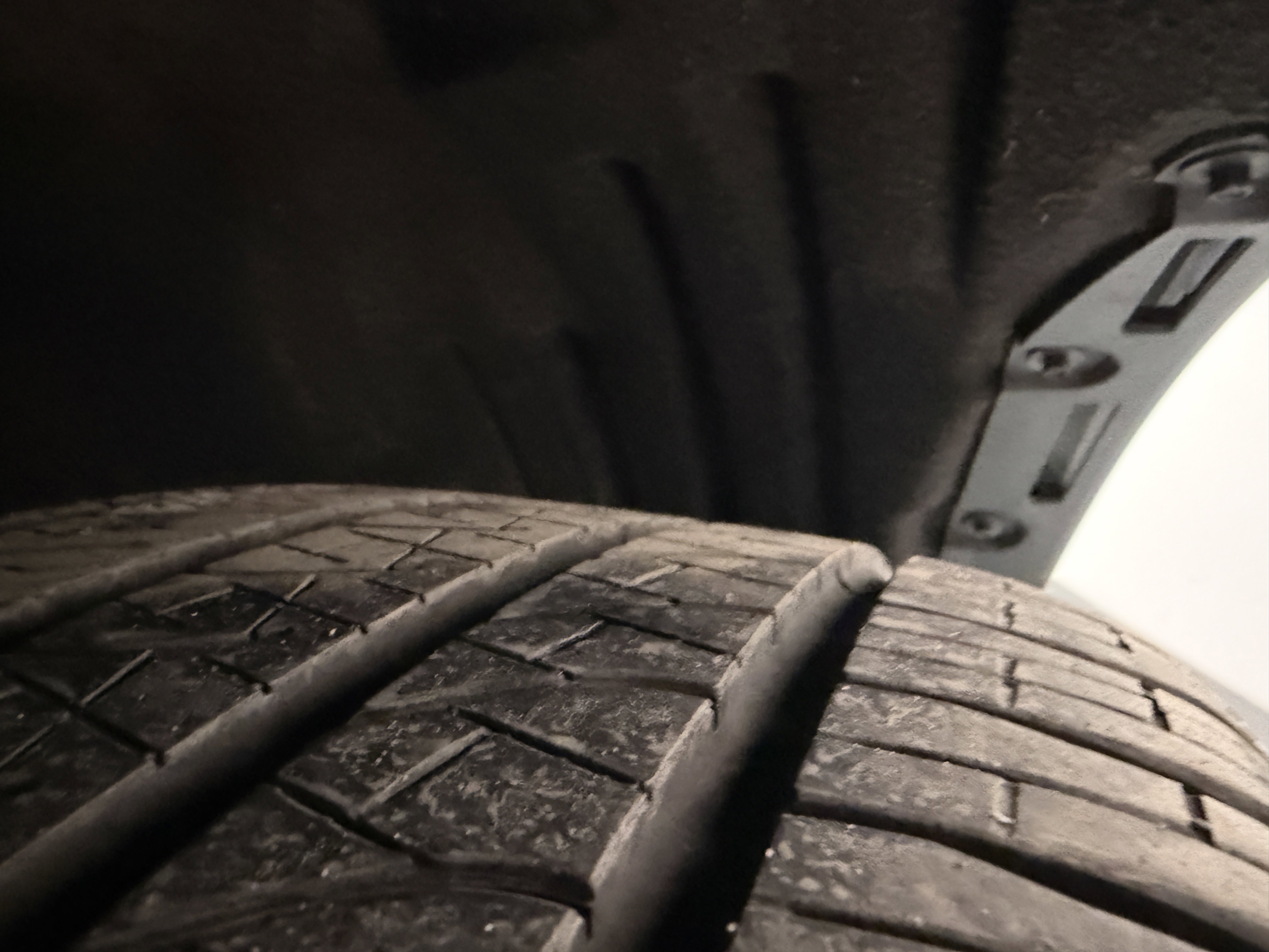 Used 2025 Ford Explorer ST image 36